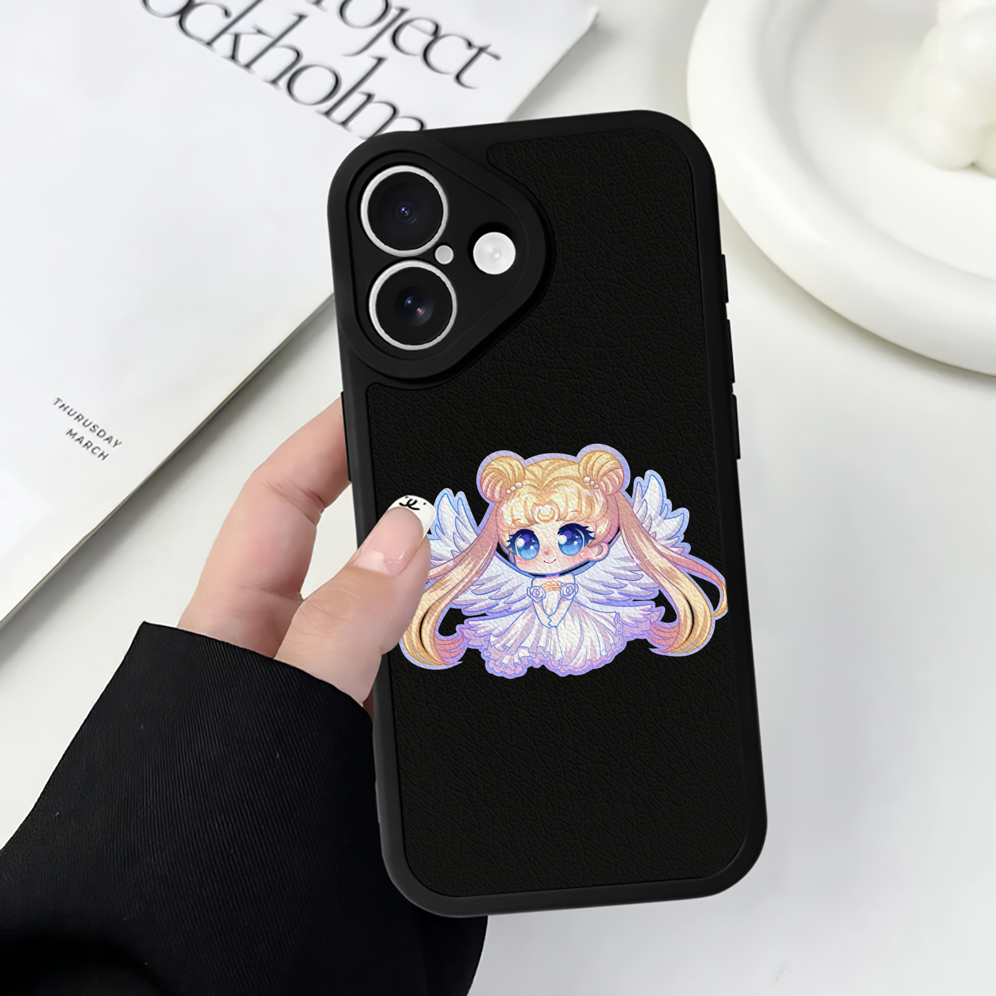 （画像用） 美少女戦士セーラームーン 愛野 美奈子 あいの みなこ Sailor Moon Aino Minako 【iPhone 16シリーズ対応】シリコンスマホケース（レザー調） 材質：シリコン